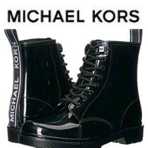 Michael Kors Tavi Glossy Lace-Up Boots- Black